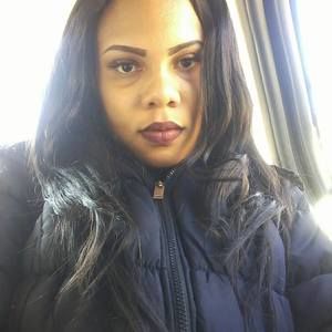 Meet your Posher, Crystal